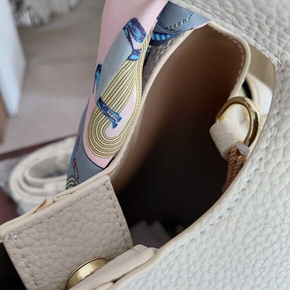 Leather bag with Make up bag by Namu - Picture 9 of 10